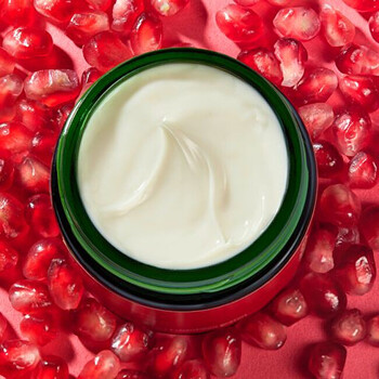 Firming Night Cream - Spevňujúci nočný krém s granátovým jablkom a maca peptidmi
